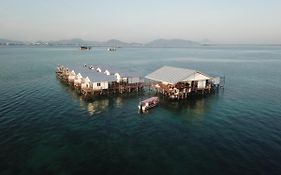 Shun Shun Water Bungalows