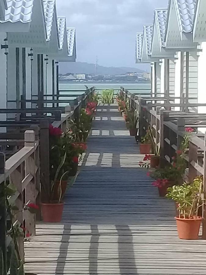 仙本那 Shun Shun Water Bungalows酒店 外观 照片